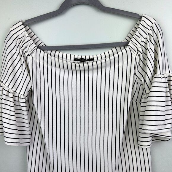 Banana Republic Off the Shoulder Bell Flare Slv Pin Stripe Blouse Black White S - Picture 4 of 11